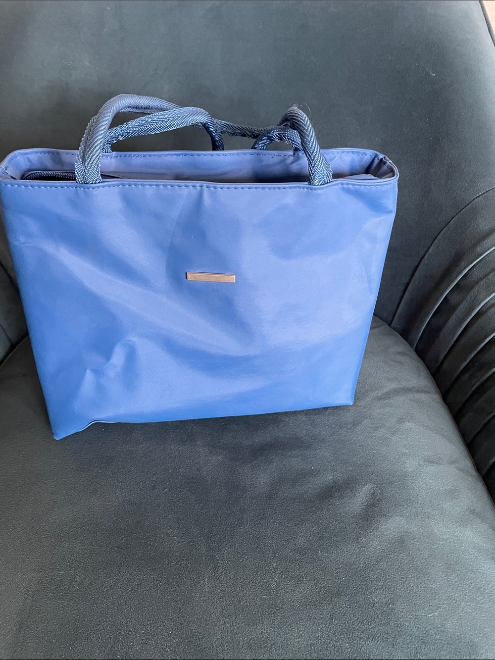 Yves Rocher Dark Blue Nylon MD Tote with a pouch and a checkbook wallet, NWT